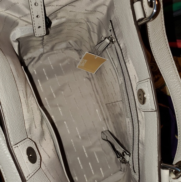 MICHAEL Michael Kors Handbags - Michael Kors purse